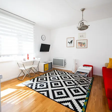 Cozy 1bdr In Center Apartamento