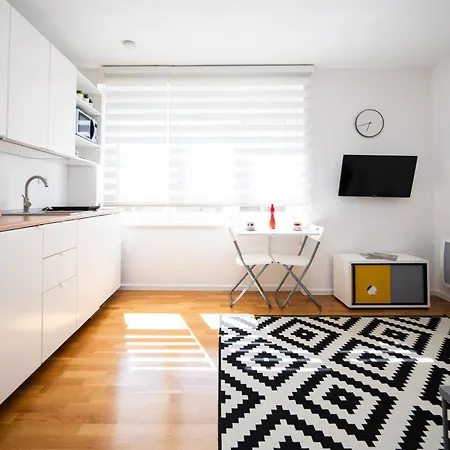 Cozy 1bdr In Center 公寓 塞拉耶佛