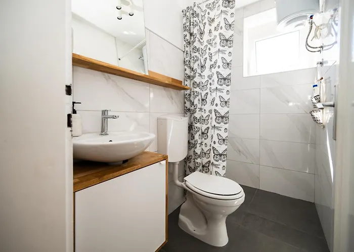 Daire Cozy 1bdr In Center *